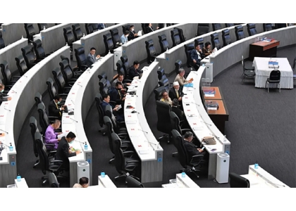 2023–12-12 泰国上议院高票通过苏湄出任宪法法院院长